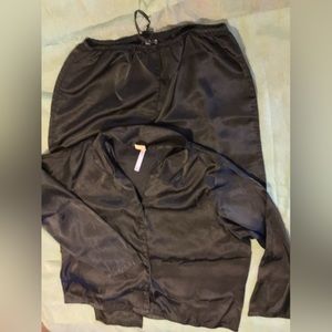 Gilligan & O’Malley Silk Pajama Set